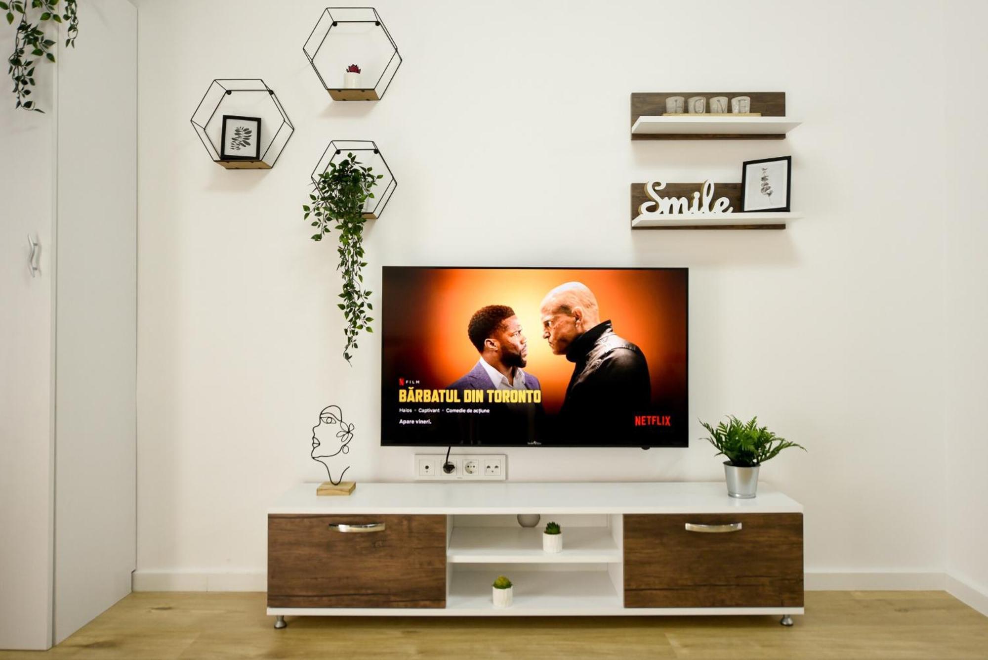 Perfect Stay: Urban Heaven In Aviatiei Business Area Bucharest Room photo